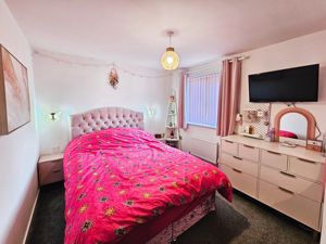 Photo 13- click for photo gallery